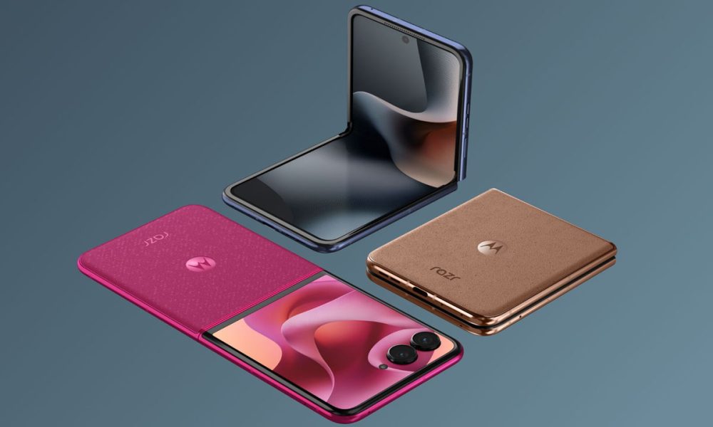 מוטורולה מציגה את הניידים המתקפלים שלה Razr 2025